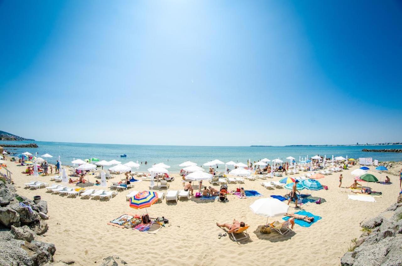 Prestige Fort Beach - Premium Apartments Sveti Vlas Exterior photo
