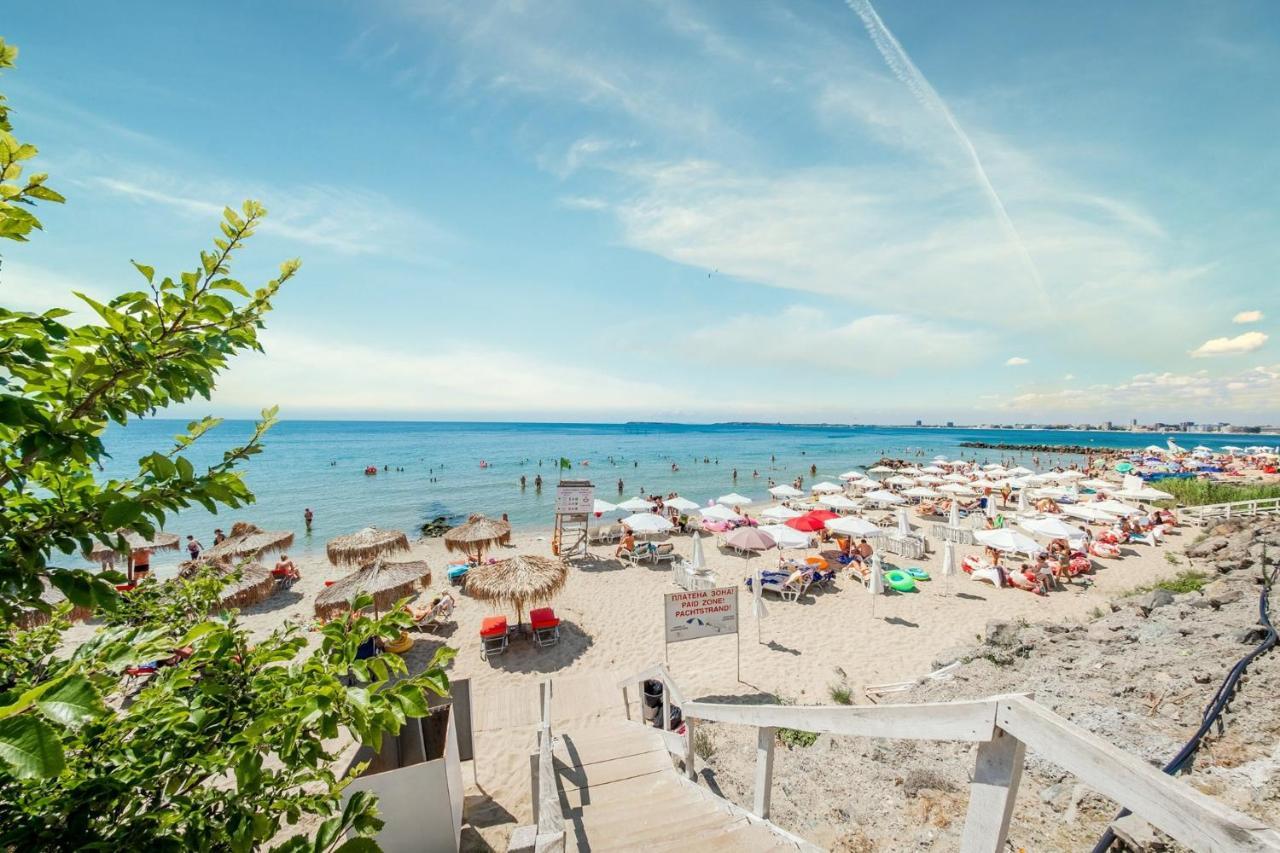 Prestige Fort Beach - Premium Apartments Sveti Vlas Exterior photo
